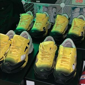 Raf Simons X Ozweego Replicant